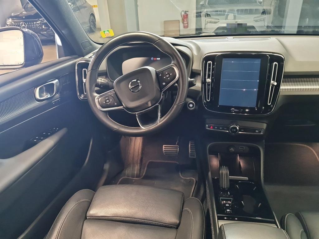 Volvo XC40 R-Design 2.0 B4 Aut ACC Harman-Kardon 360°K