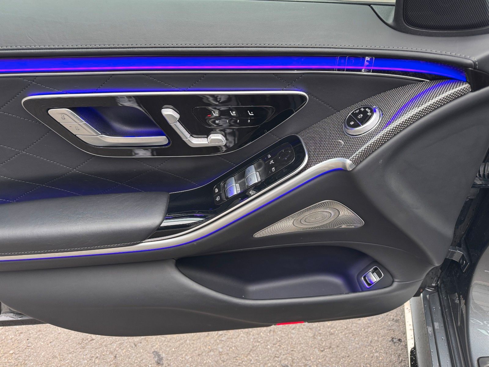 Fahrzeugabbildung Mercedes-Benz S 580 4M L VOLL+AMG+STH+Fond-Enter+Pano+AirM