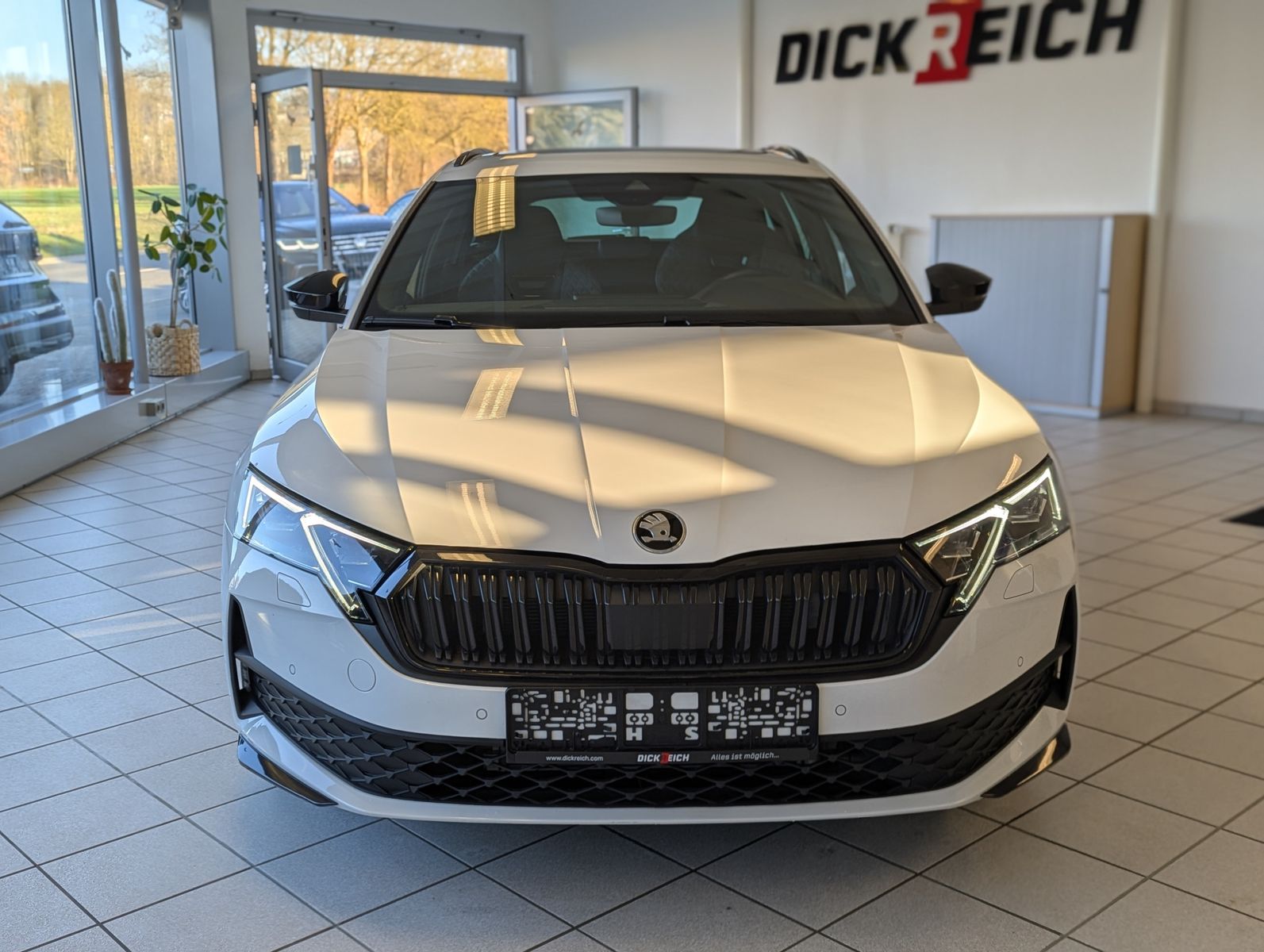 SKODA Octavia 1.5 TSI Sportline Pano Martix AHK 5J Gar - Image 2