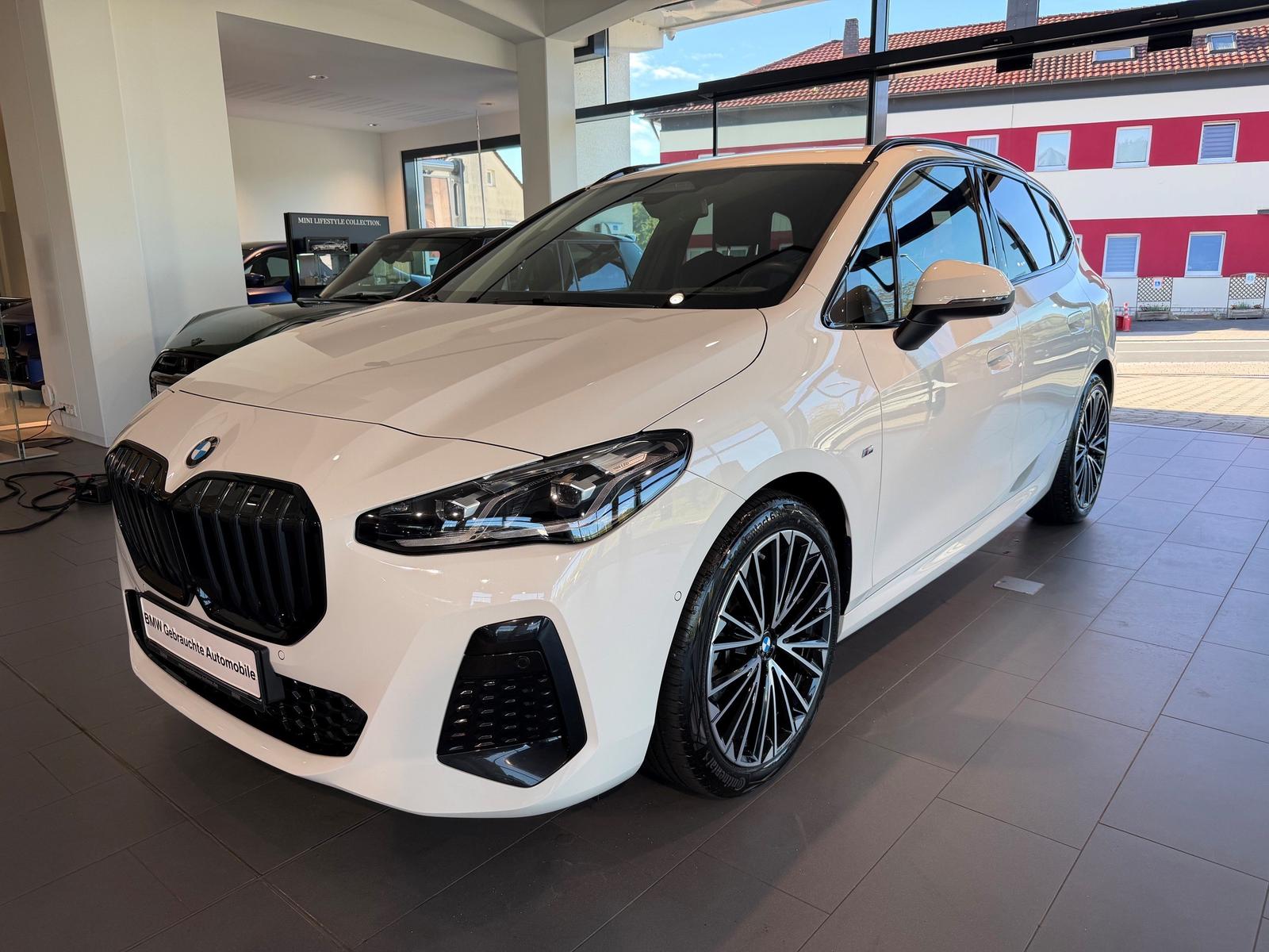 BMW 218i Active Tourer MSport M Sportpaket Head-Up