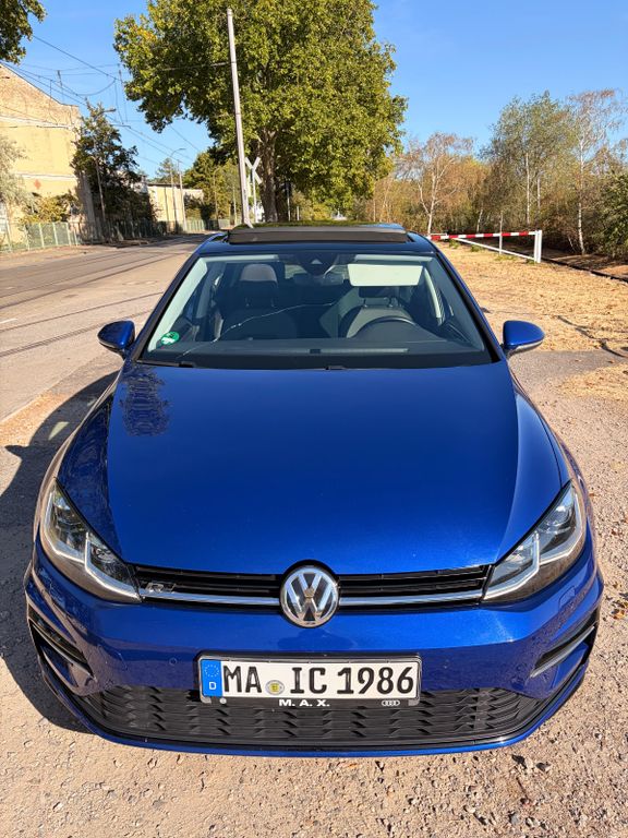Image of Volkswagen Golf