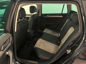 Volkswagen Passat Variant - 4