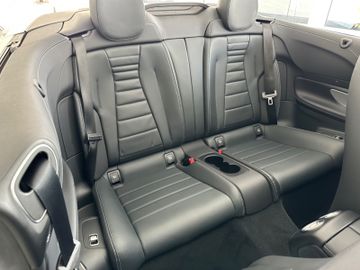 Fahrzeugabbildung Mercedes-Benz E 400 Cabrio 4Matic*AMG*Burmester*Memory*Lenk.Hz