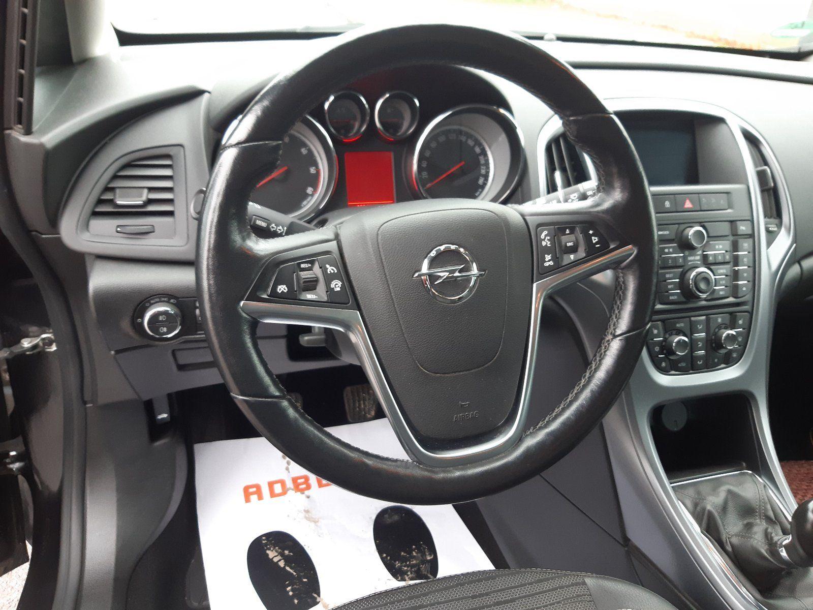 Opel Astra 2015 — photo 6