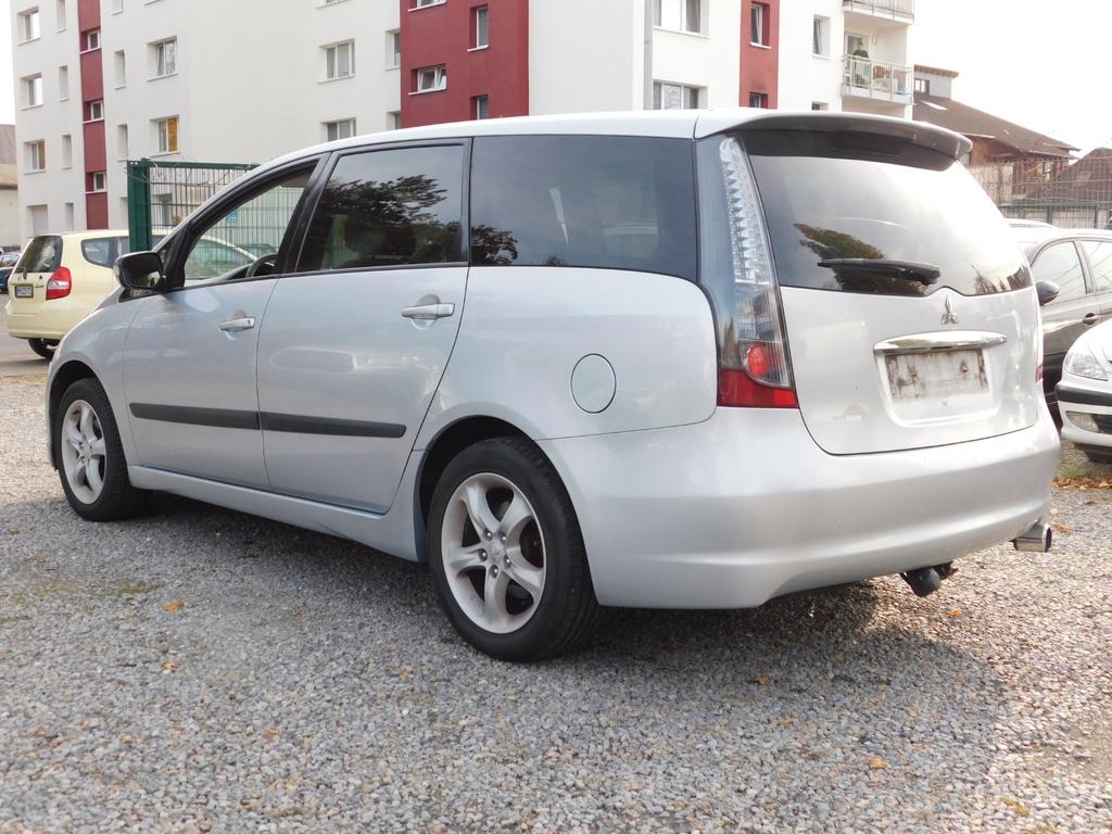 Mitsubishi Grandis