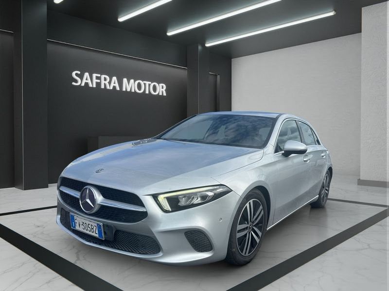 Mercedes-Benz Classe A A 180 d Sport auto