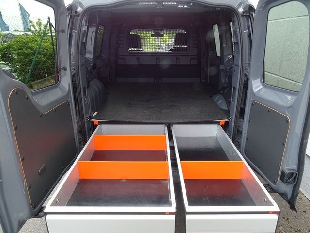 Caddy Cargo 1.5 TSI DSG Komfort - LED /  AHZV