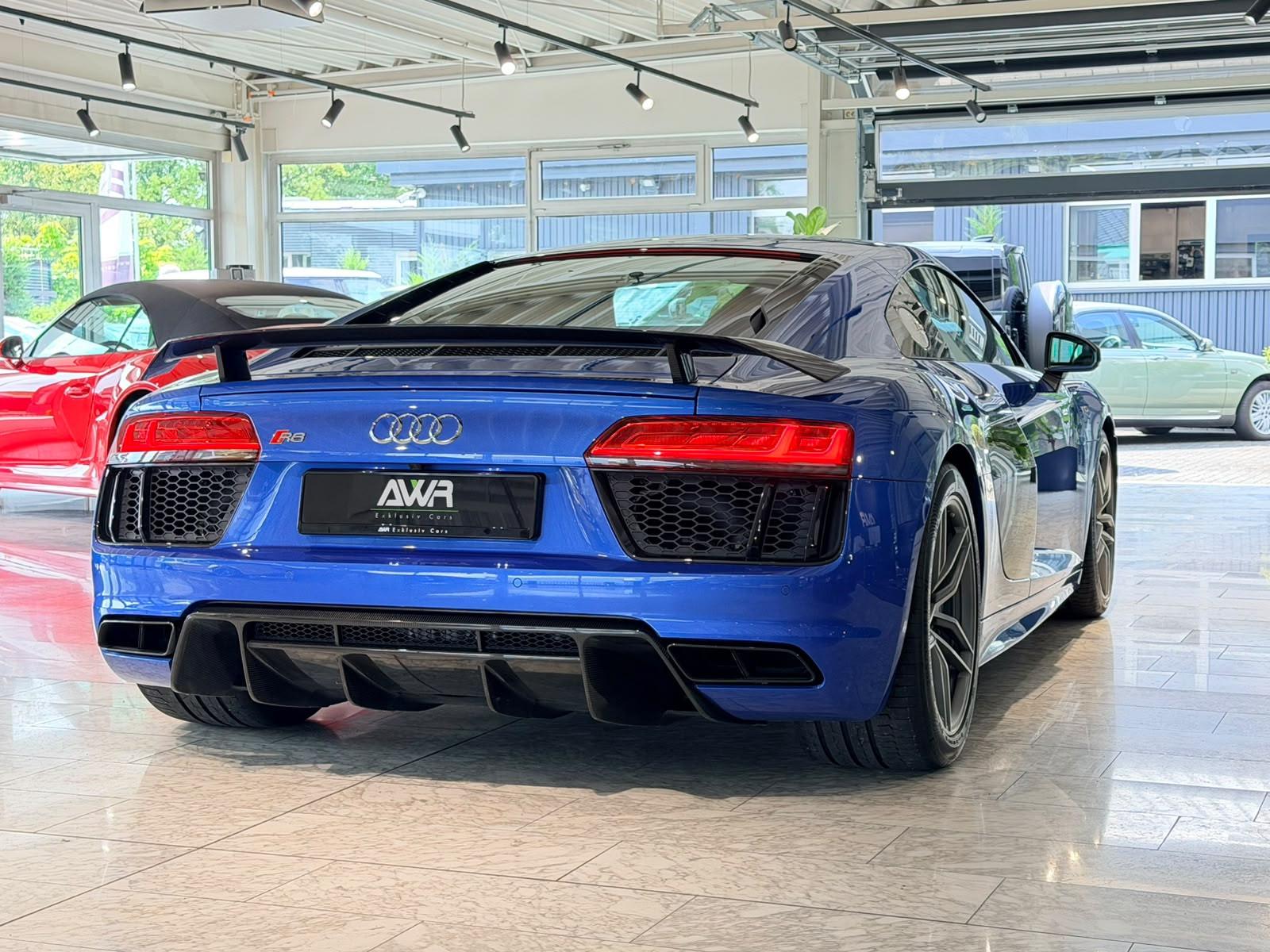 AUDI R8 COUPE 5.2 FSI V10 PLUS CARBON