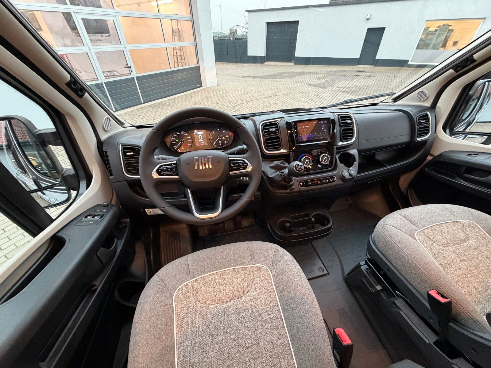 Fahrzeugabbildung Malibu Van Relax 640 LE R Activ MJ26