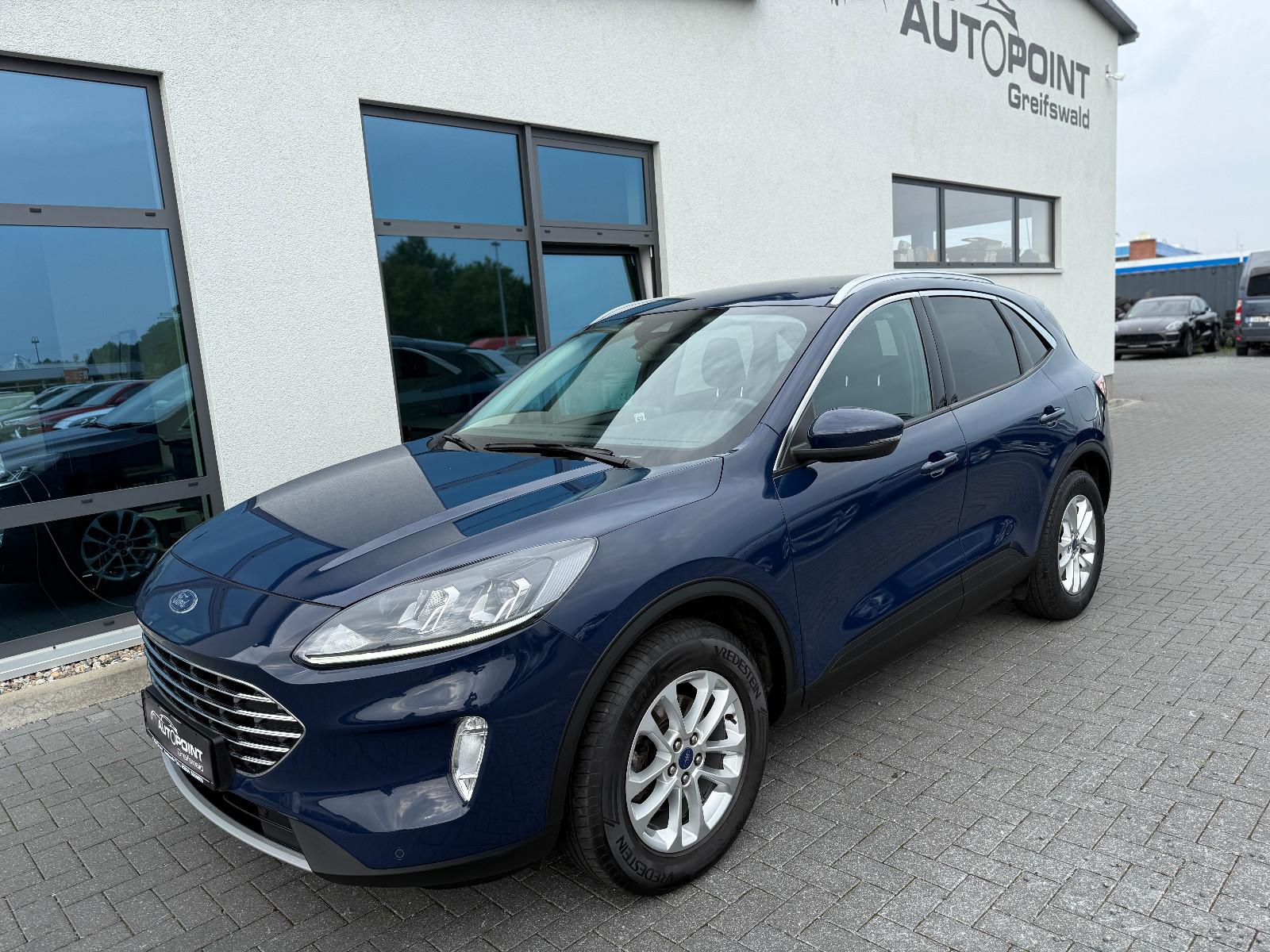 Ford Kuga Titanium NAVI DAB AHK 4x4 SH KAMERA