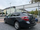 Renault Laguna III* Dynamique*LEDER*NAVI*XENON*1HAND - Renault mit Diesel-Antrieb