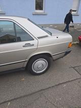 Mercedes-Benz 190 - Mercedes-Benz 190 Gebrauchtwagen in Mannheim