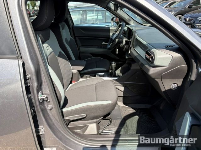 Fahrzeugabbildung Dacia Duster Extreme TCe 130 City-P./Sitzh/Deutsch - mit KI generiert/bearbeitet