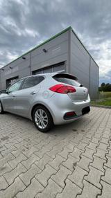 Kia cee'd / Ceed 1.6 GDI Vision Direktschaltgetr... - Kia cee'd / Ceed von privat