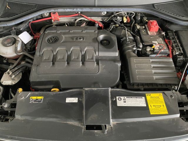 T-Roc 2.0 TDI Sport R-Line 4Motion PANO+AHK+NAVI