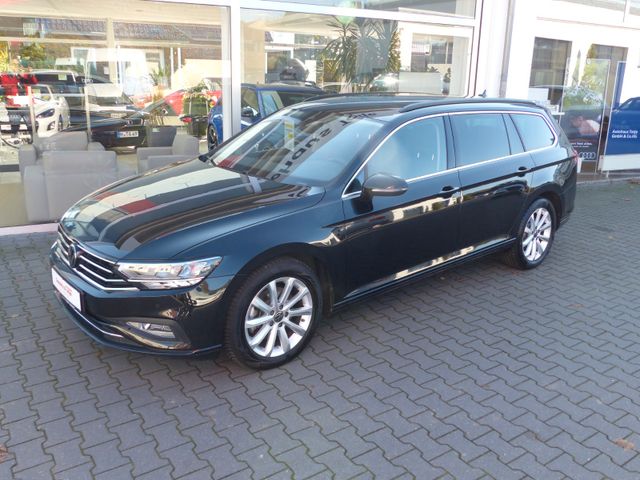 Volkswagen Passat Variant Business 1,5 TSI,DSG,NAVI,LED,SHZ