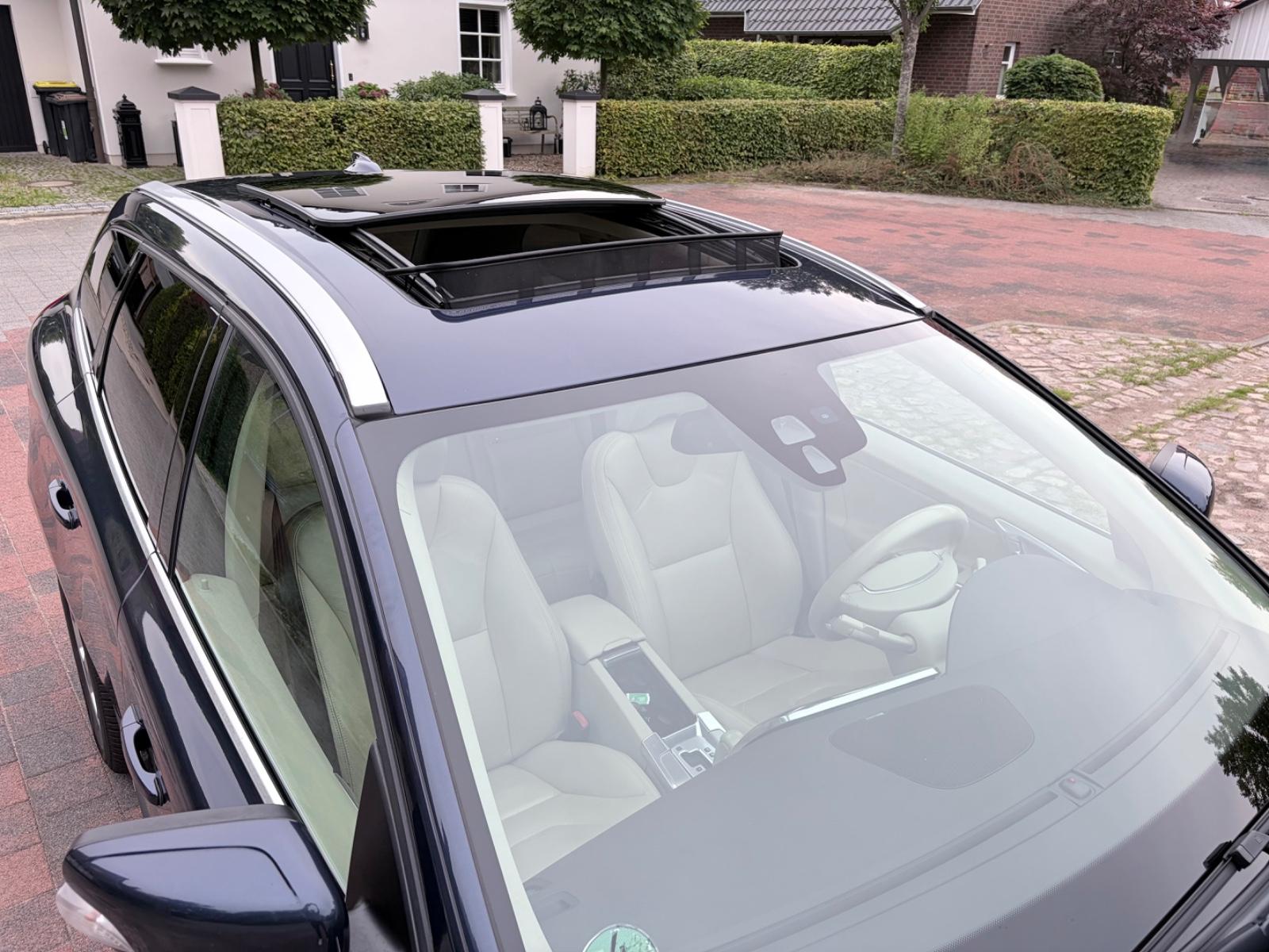 Volvo XC60 T6 AWD 3,0 Turbo Reihensechszylinder