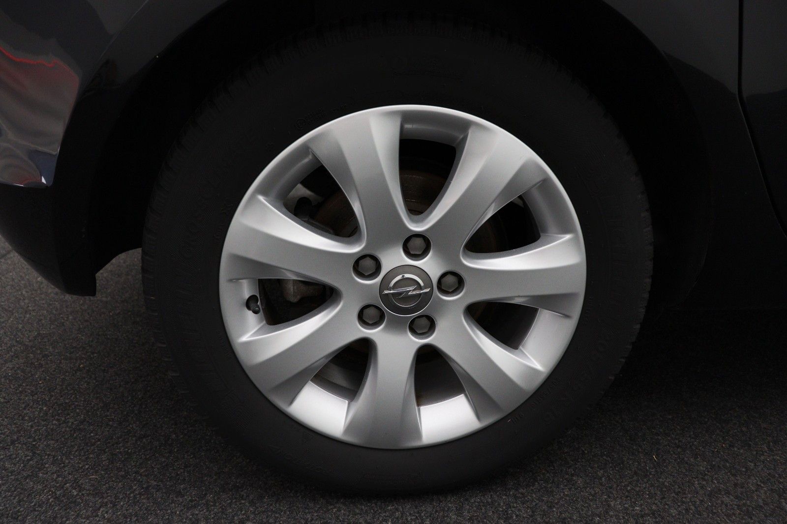 Fahrzeugabbildung Opel Meriva B 1.4 Edition