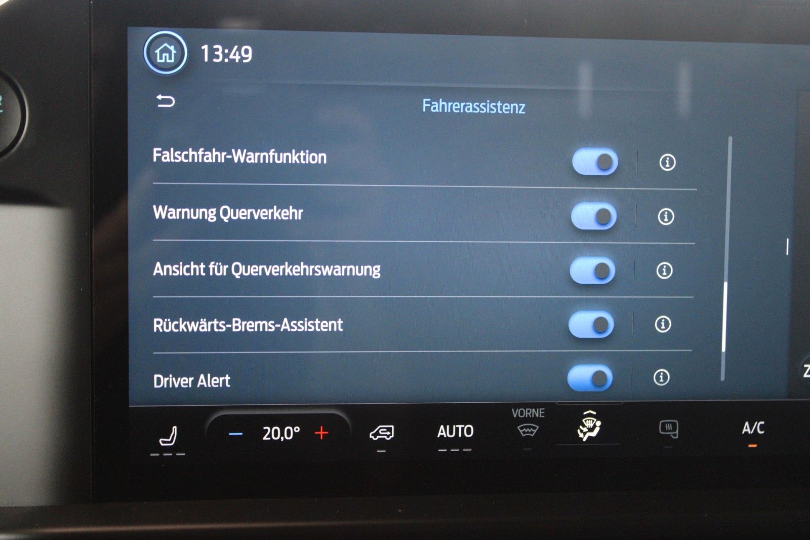 Fahrzeugabbildung Ford Transit Custom L1 TREND LED NAVI CAM ACC SHZ uvm