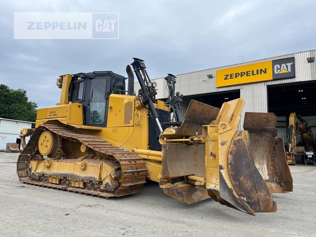 CAT D6TXW