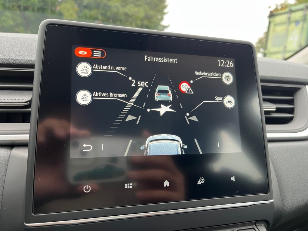 Renault Captur TCe 90 EQUILIBRE – Bild 15