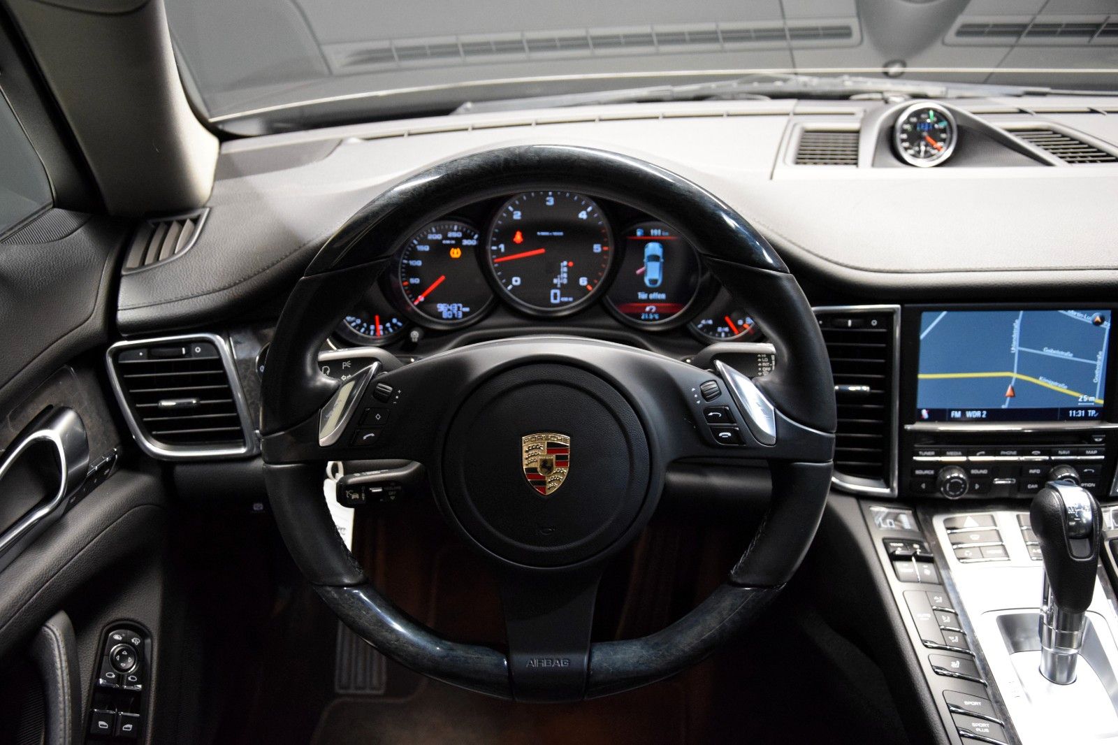 Fahrzeugabbildung Porsche Panamera Diesel ACC Bi-Xenon Kamera Sp.Chrono