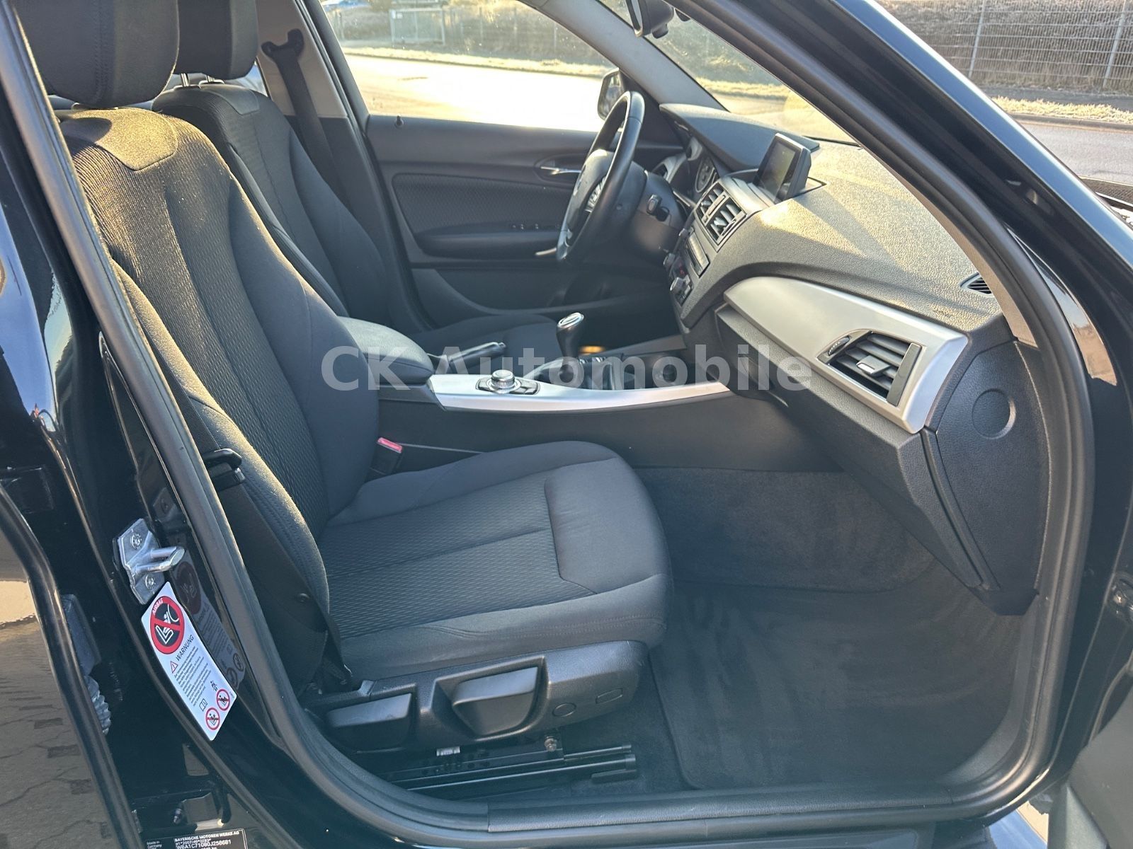 Fahrzeugabbildung BMW 116d  5-trg./Navi/Klimaautomatik/SHZ/PDC