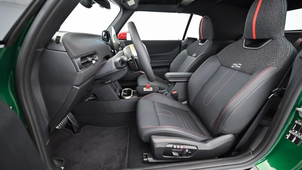 MINI John Cooper Works Cabrio - Bild 10