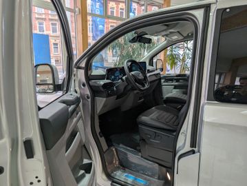Ford Tourneo Custom Bus 320 L1 Titanium AT SOFORT!