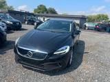 Volvo V40 Cross Country Basis 1.5 Benzin Automatic