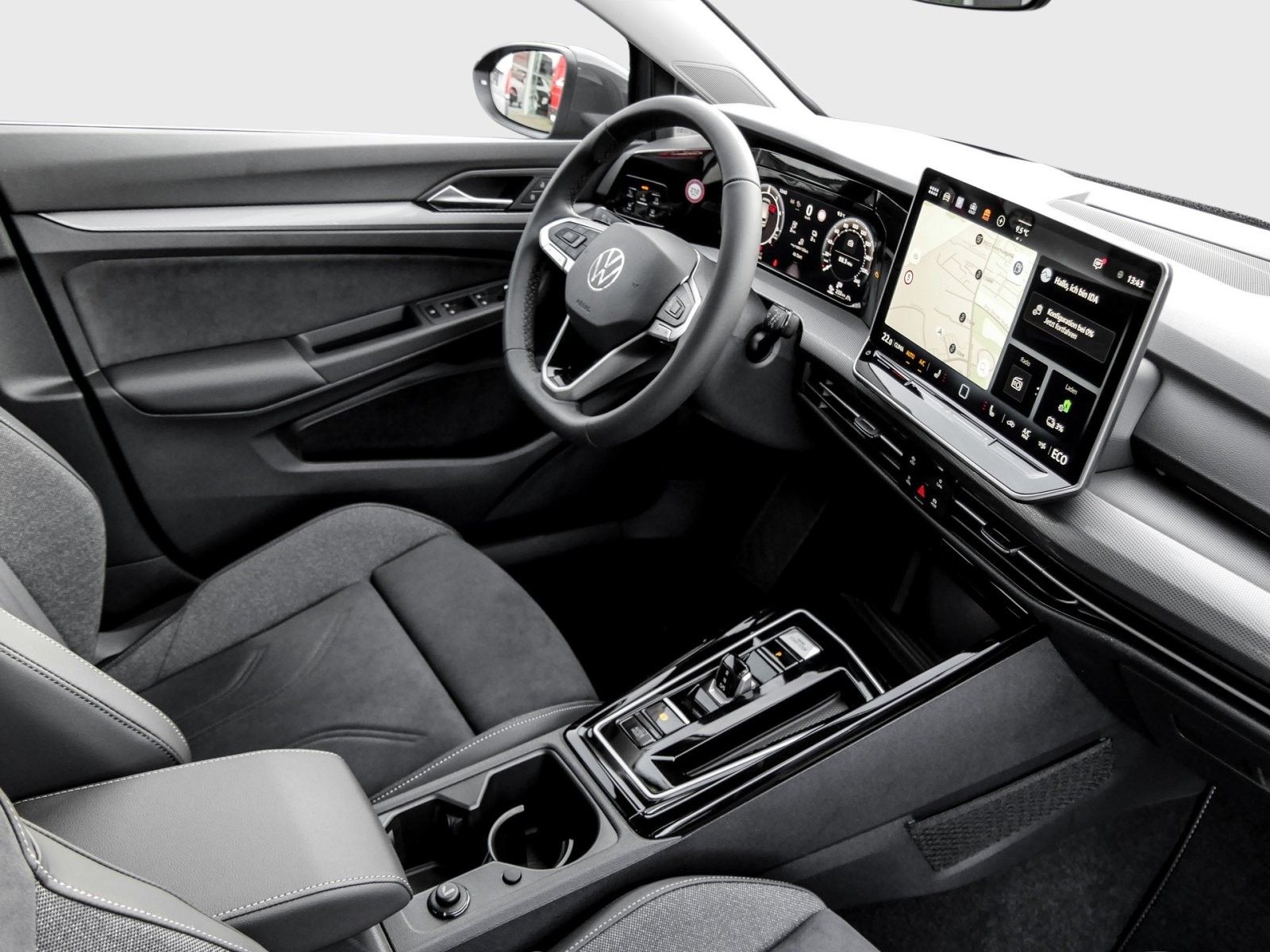 Volkswagen Golf VIII Style eHybrid IQ.Light Navi AHK ACC He imagem 3