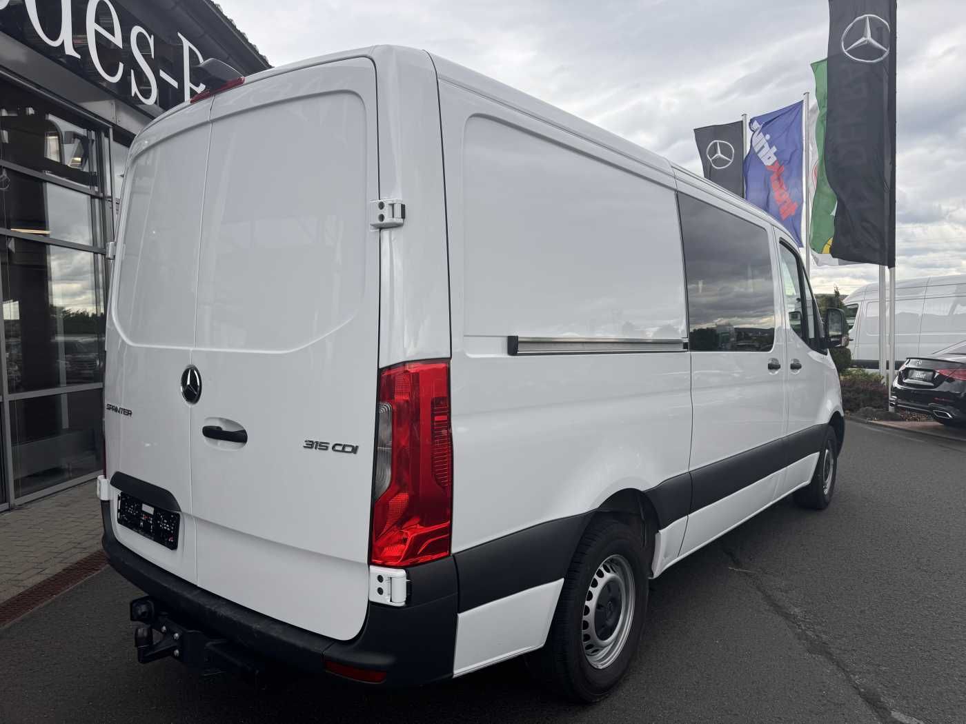 Fahrzeugabbildung Mercedes-Benz Sprinter 315 CDI DoKa/Mixto AHK3,5t Klima Kamera