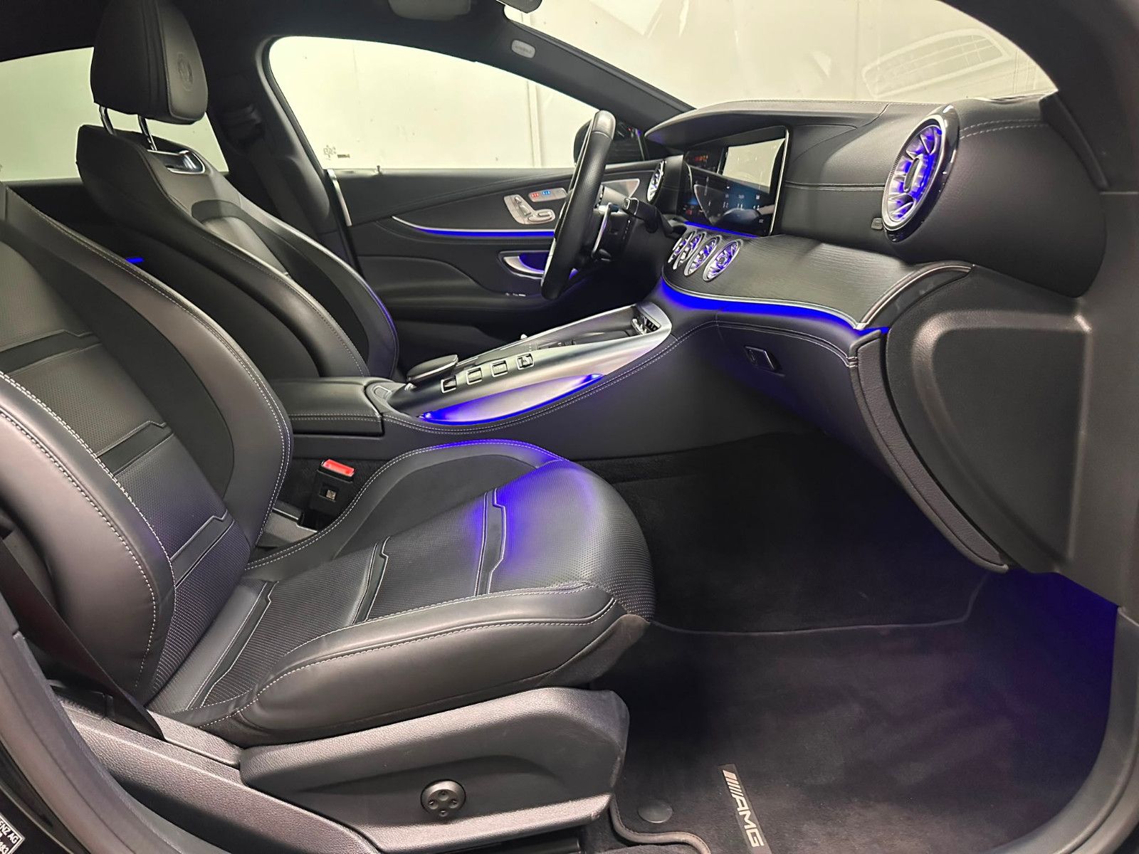 Fahrzeugabbildung Mercedes-Benz GT 63 S E Performance *SHD*KEYGO*NIGHT*SITZKLIMA