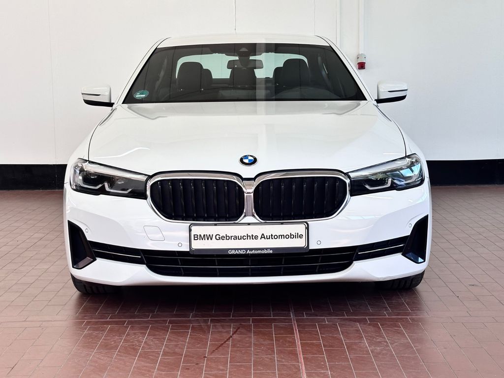 Image of BMW 520
