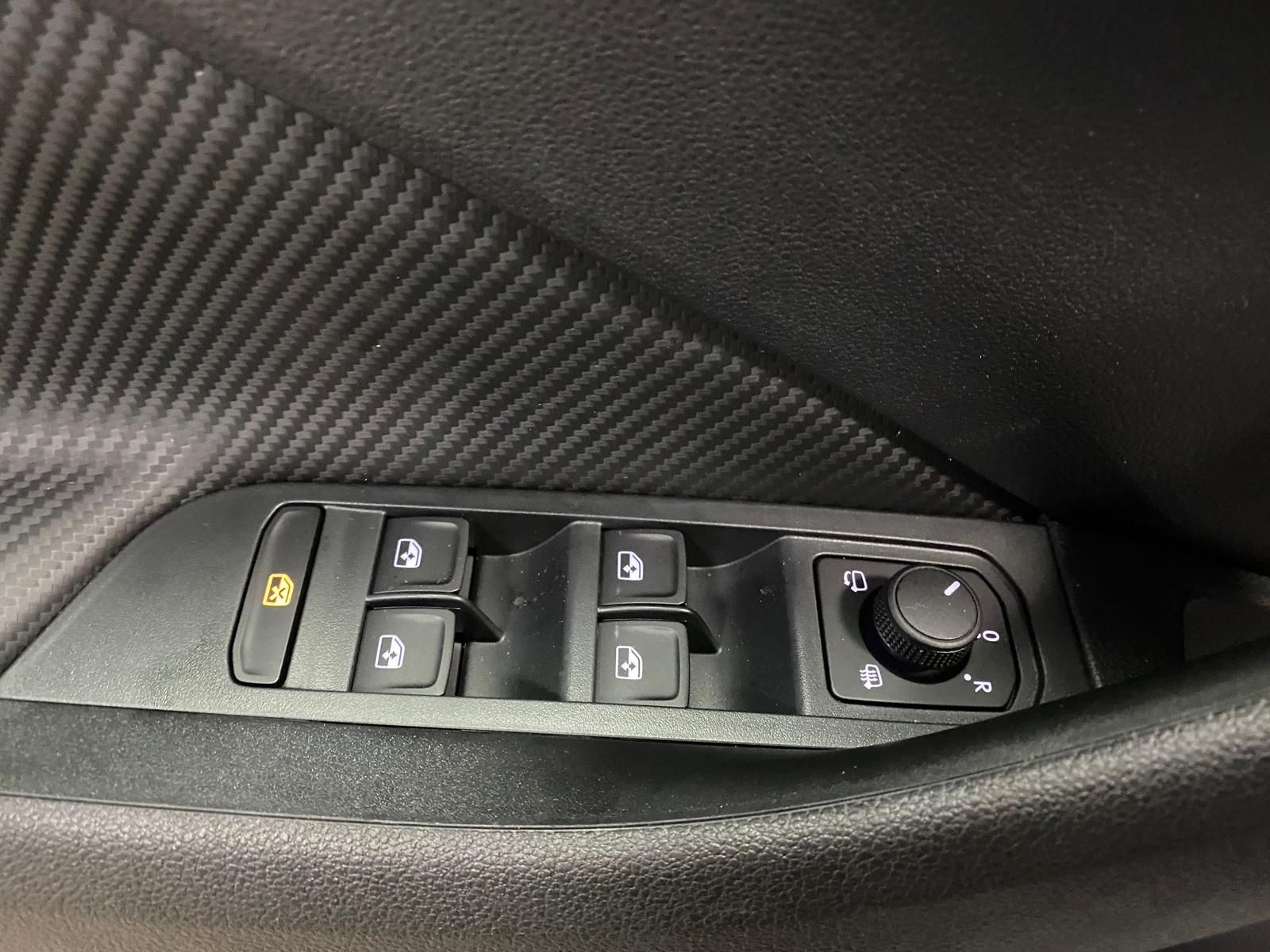 Fahrzeugabbildung SKODA Kamiq 1.5 TSI DSG Monte Carlo+MATRIX+PANO+5J GAR