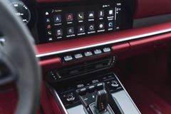 Fahrzeugabbildung Porsche 992 Turbo S *LEICHTBAU / AERO / GARANTIE/ MWST.*