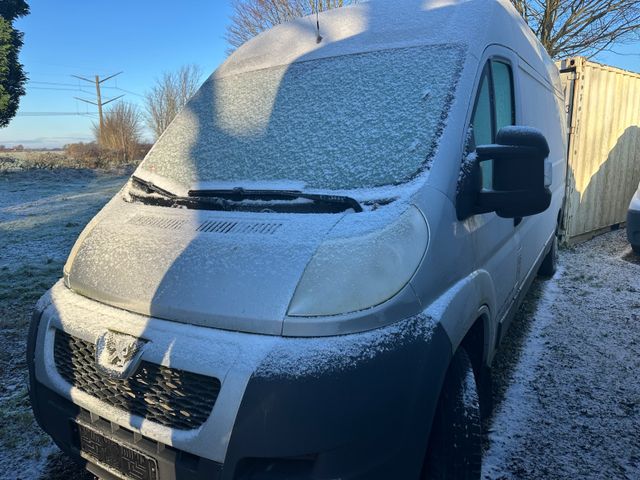 Peugeot Boxer HDi