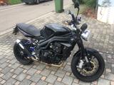 Triumph Speed Triple 1050 - Angebote