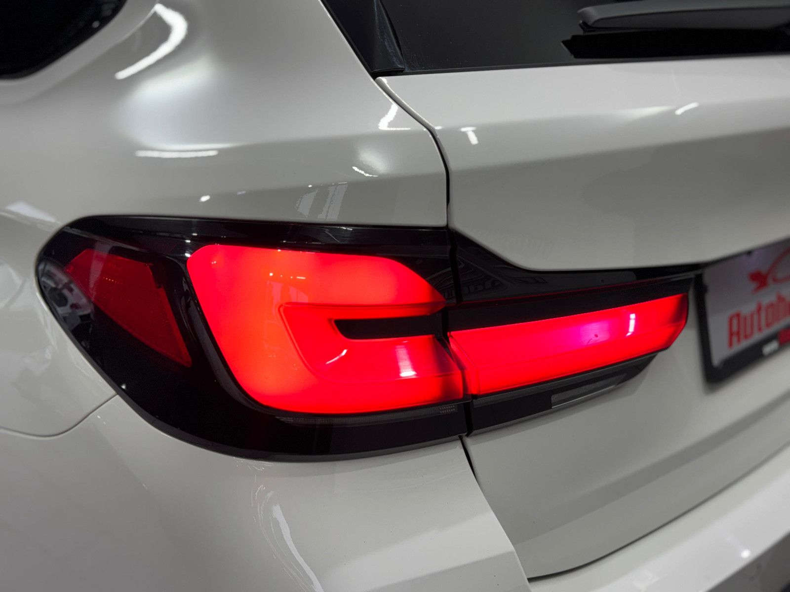 Fahrzeugabbildung BMW 530 d xDrive M Sport|360°|LASER|HUD|