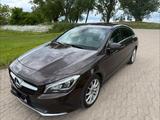 Mercedes-Benz CLA 220 Shooting Brake CLA 220 4MATIC DCT Sh... - mit Benzin-Antrieb: Braun, Kombi
