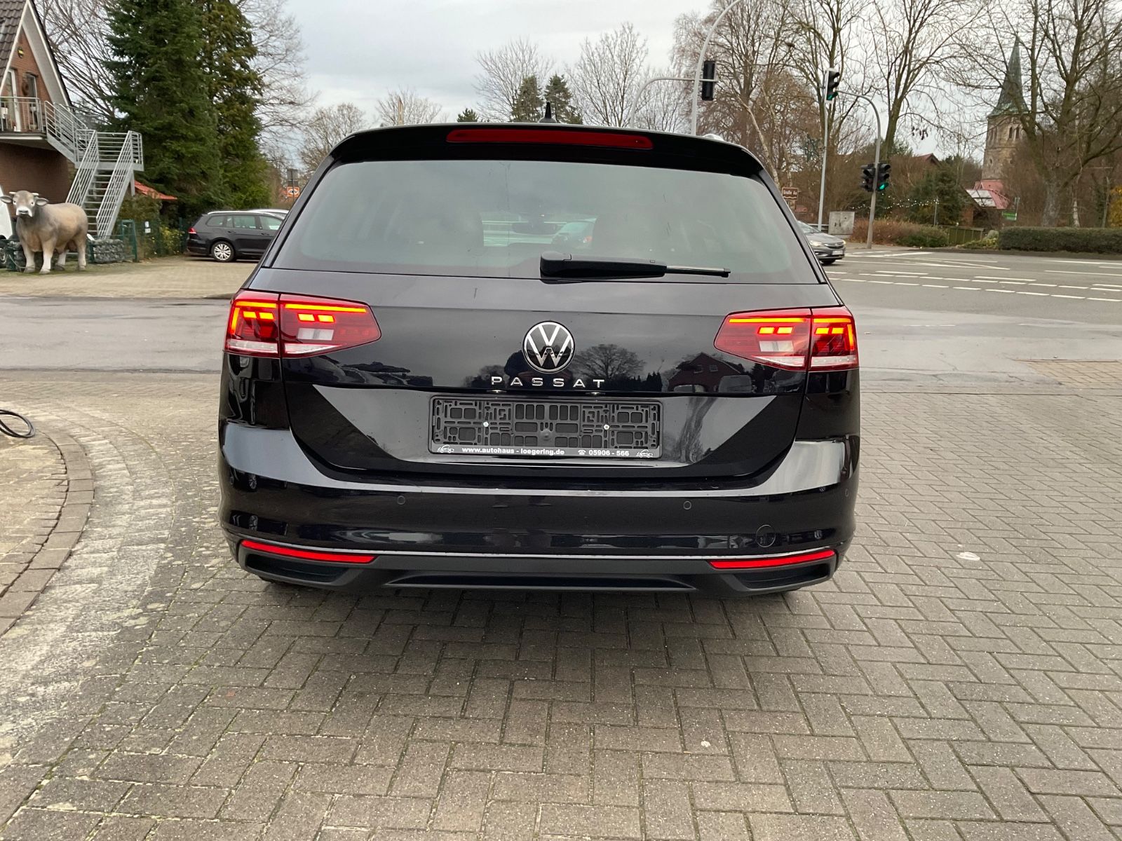 Fahrzeugabbildung Volkswagen Passat Variant 2.0 TDI DSG Busi,Kamera,LED,ACC
