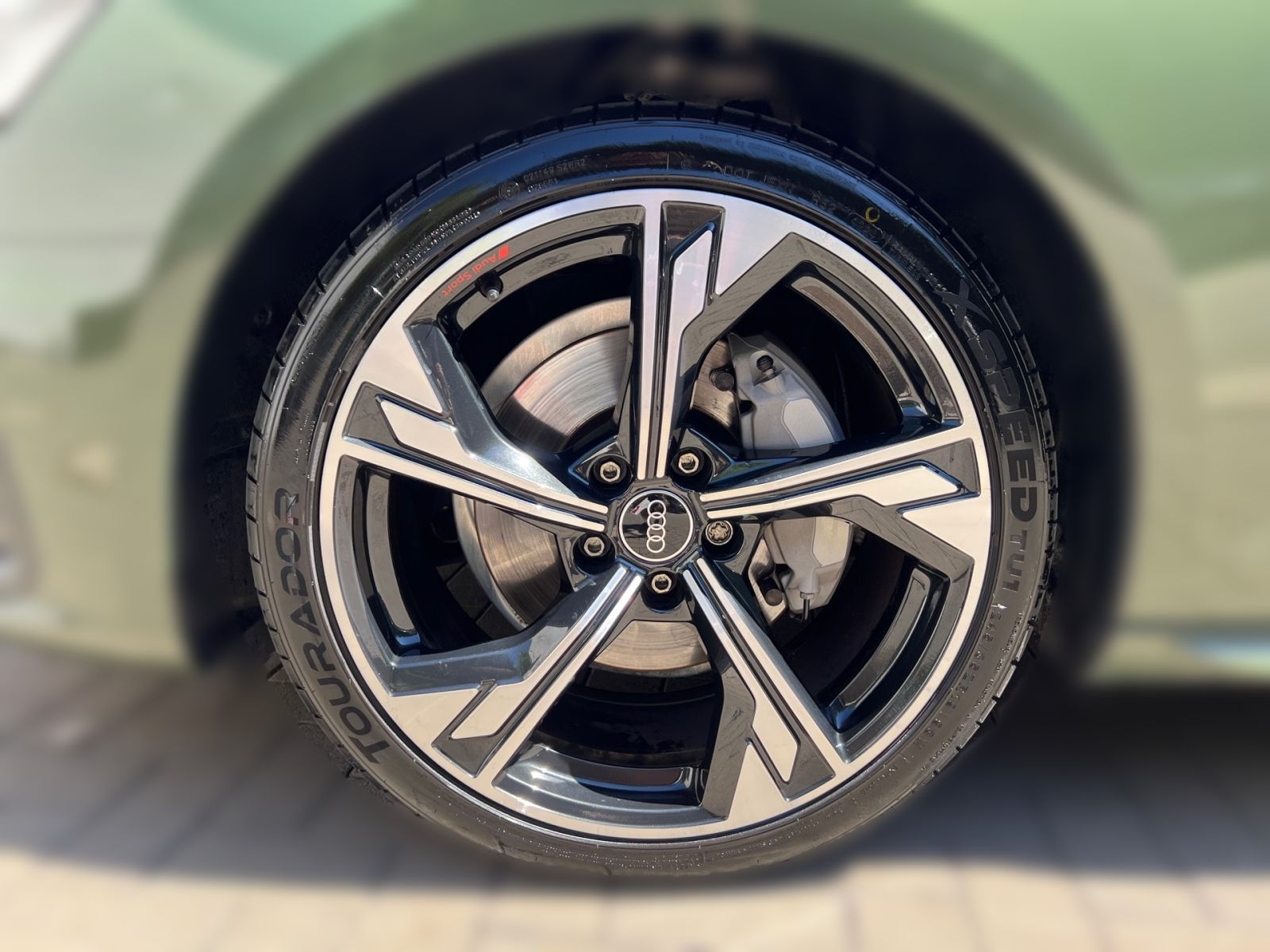 Audi A4 - Bild 3