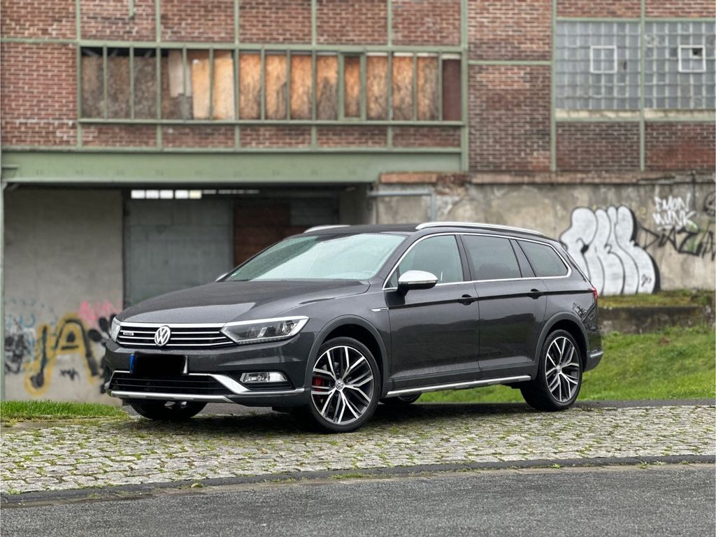 Image of Volkswagen Passat Alltrack