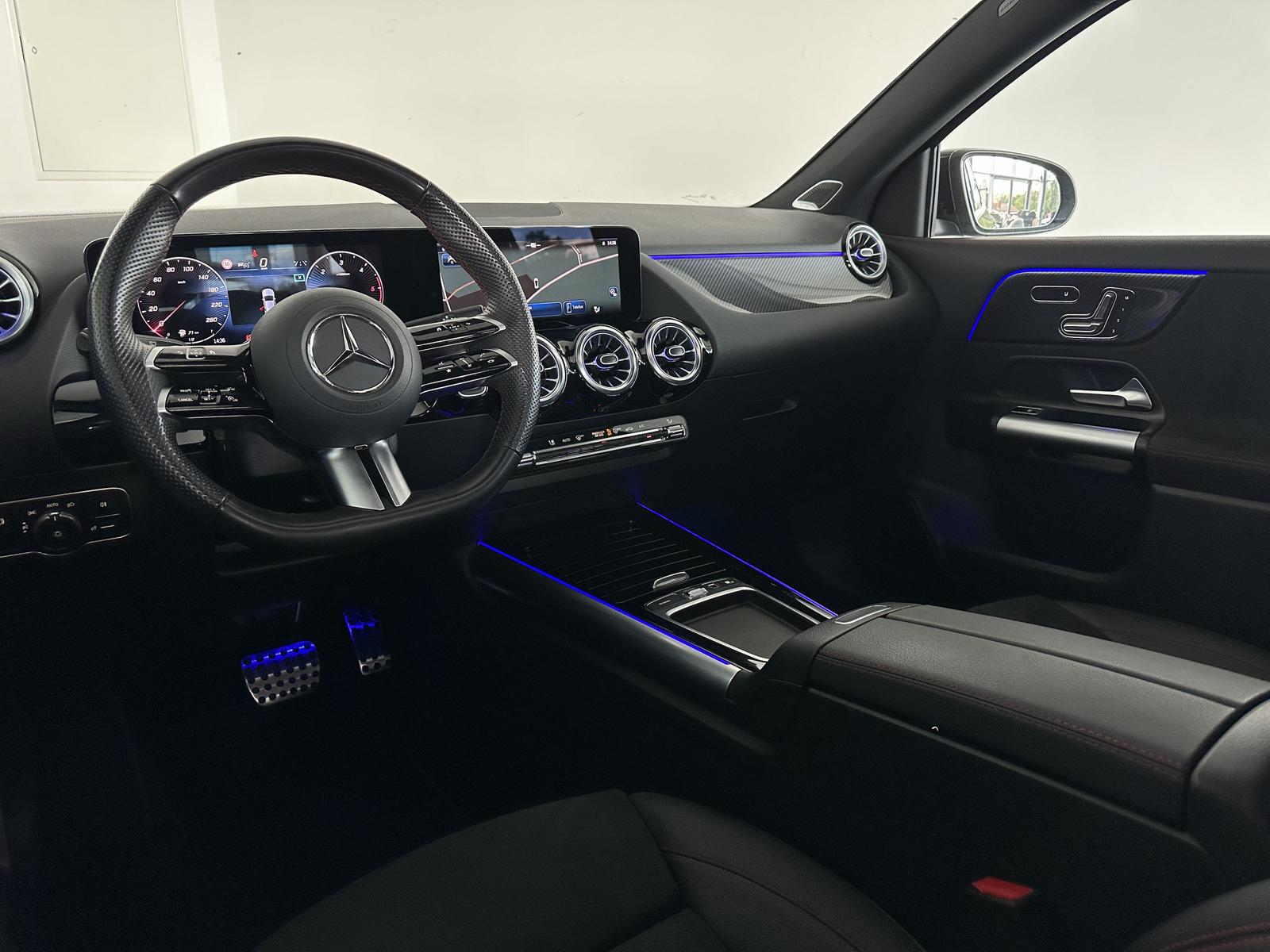 Mercedes-Benz GLA 4M AMG LINE EDITION *PANO *BURM *DIST, миниатюра 11