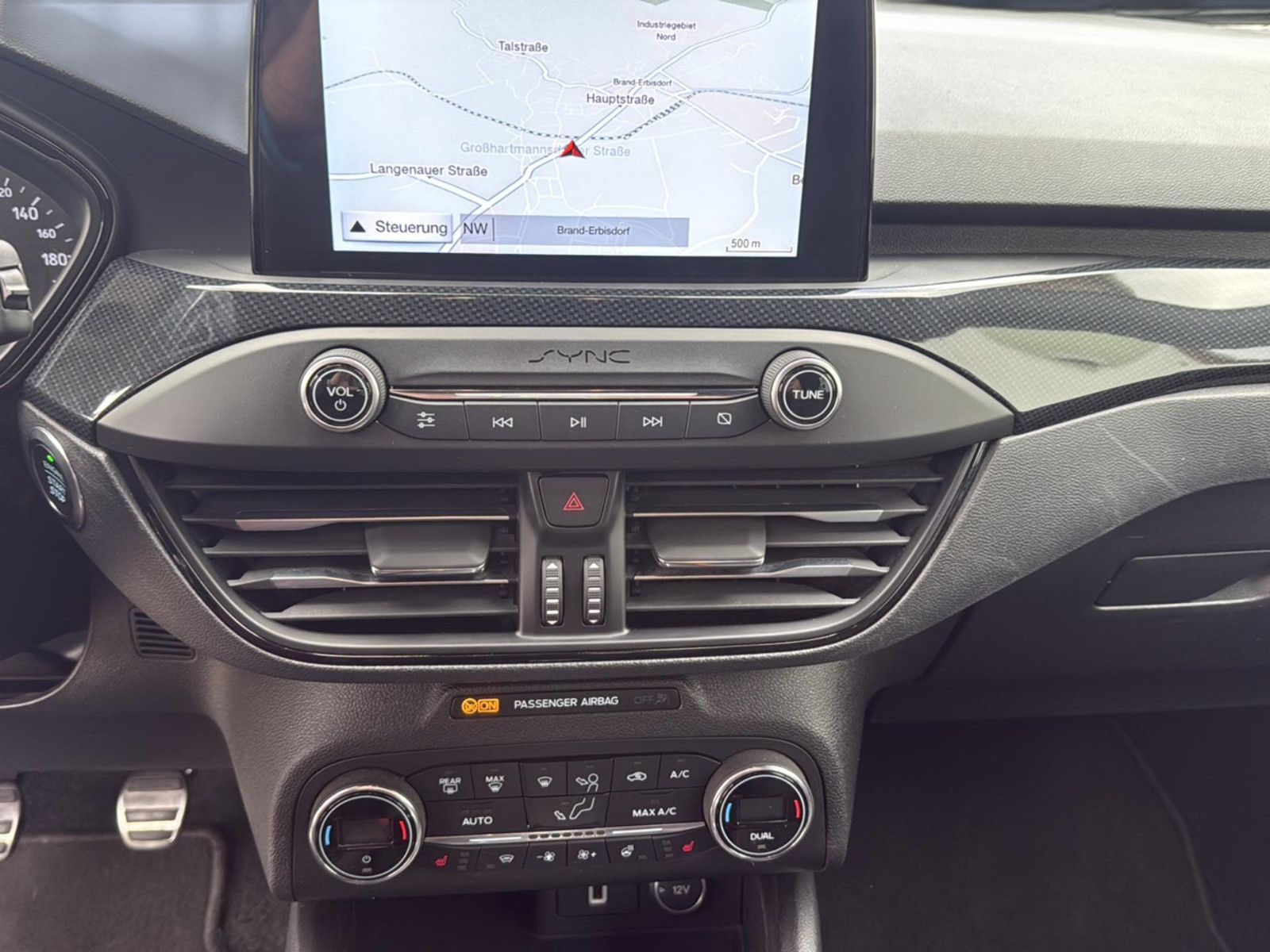 Fahrzeugabbildung Ford Focus Turnier ST-Line/