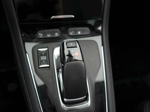 Grandland ULTIMATE PHEV AT+AHK+LED MATRIX+NAVI+3