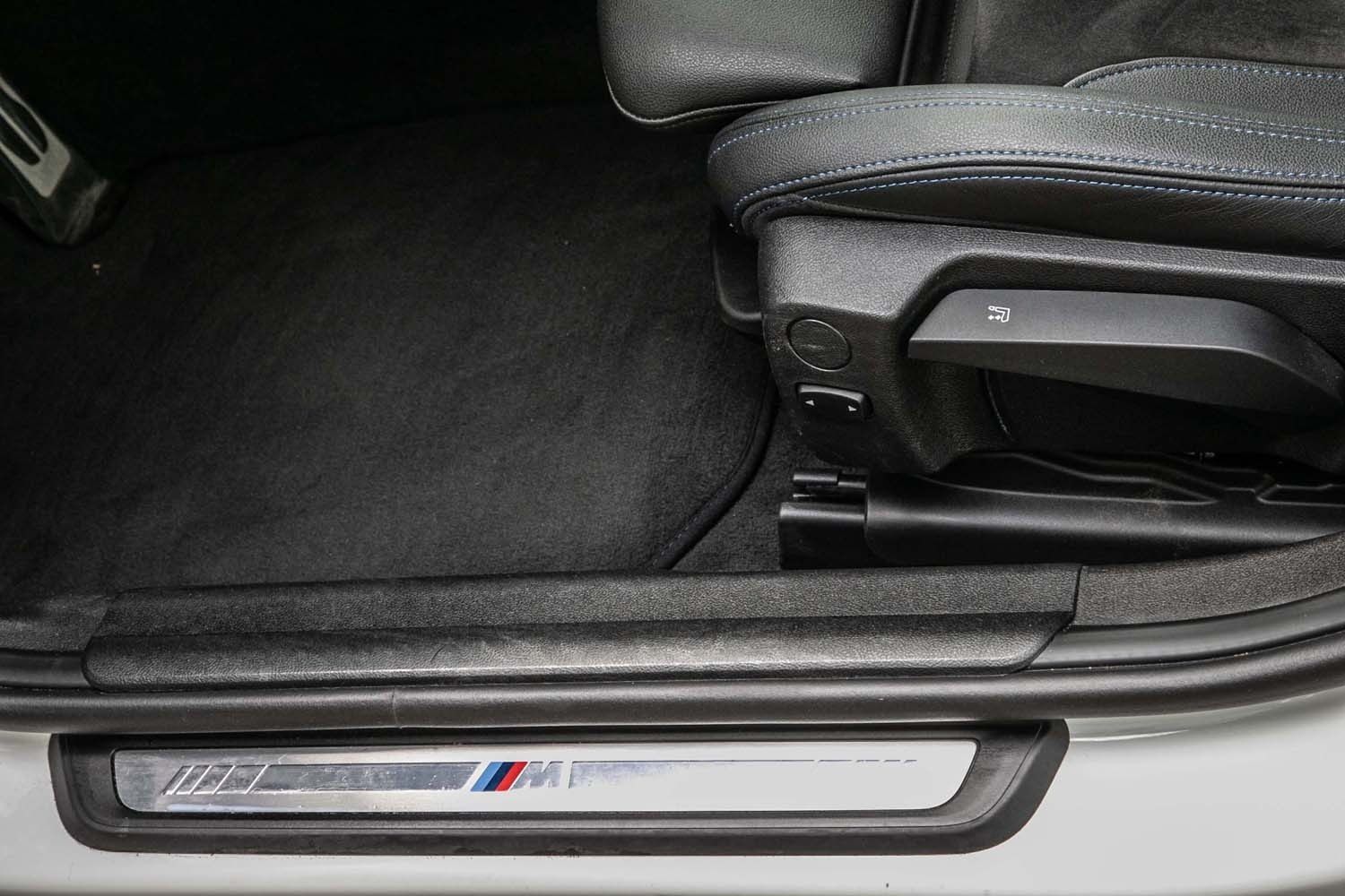 BMW 330 - Bild 11