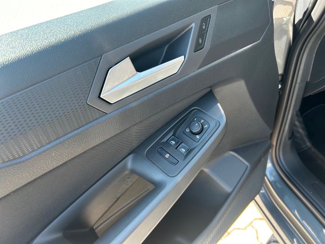 Grand Tourneo Connect Titanium*7 Sitze*RFK*