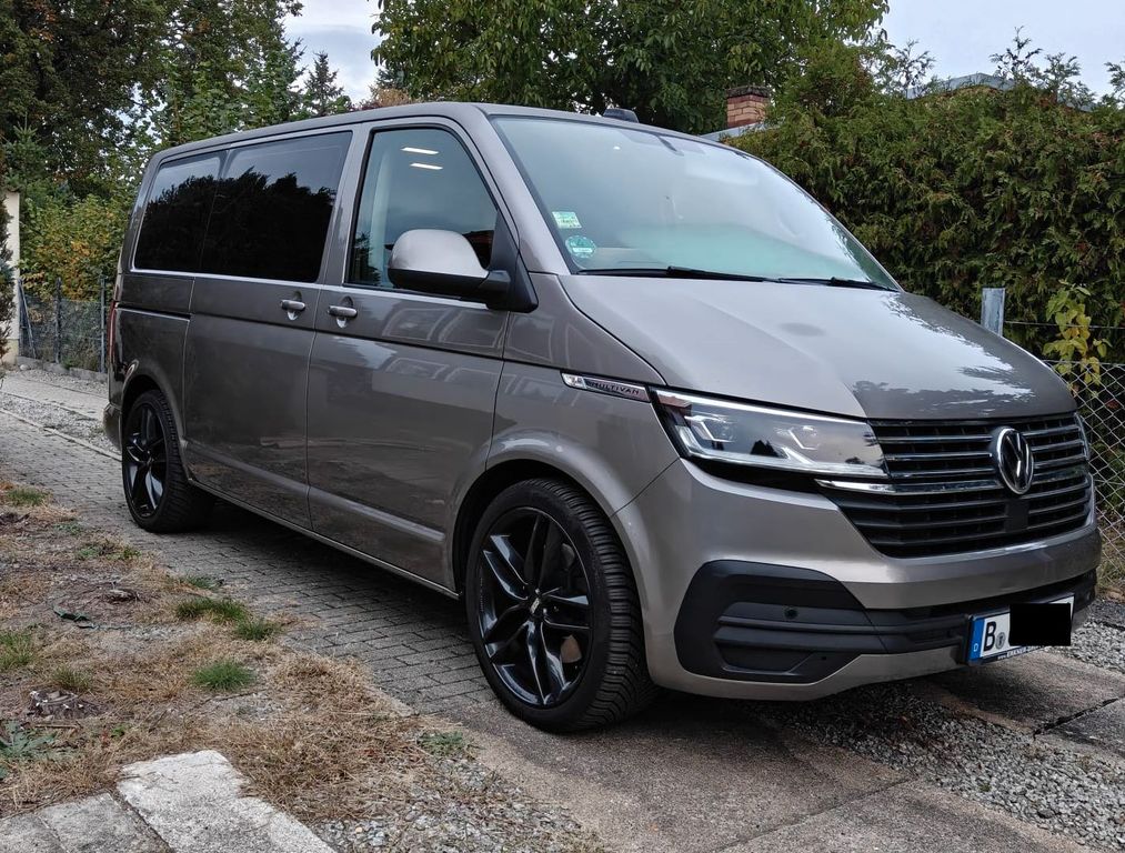 Image of Volkswagen T6 Multivan