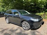 Mitsubishi Outlander 2.0 PHEV  - Mitsubishi Outlander in Bonn